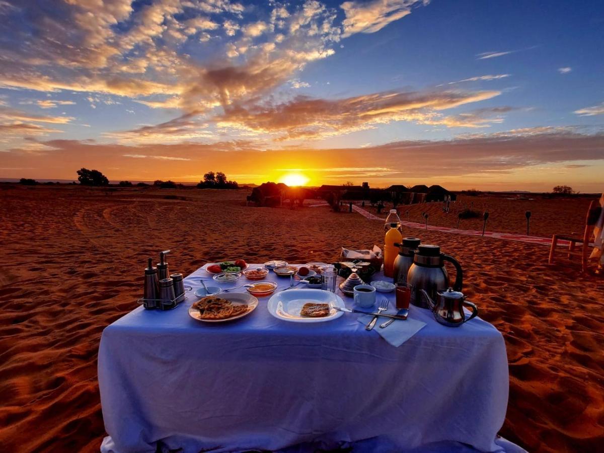 Sahara Wellness Camp Bed and Breakfast Merzouga Buitenkant foto