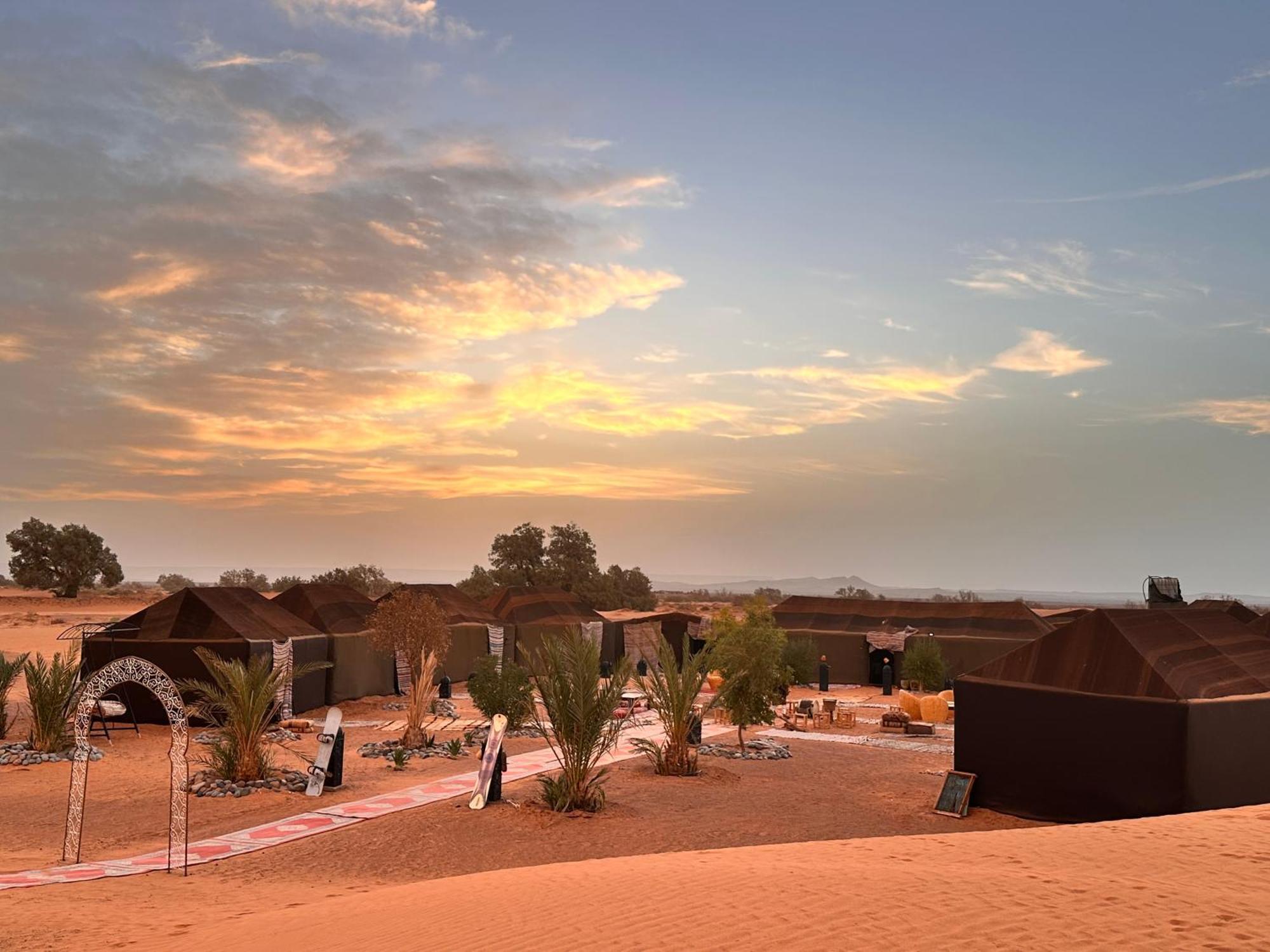 Sahara Wellness Camp Bed and Breakfast Merzouga Buitenkant foto